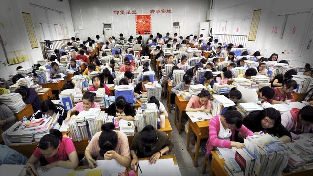 高考前夜，决定未来的关键时刻