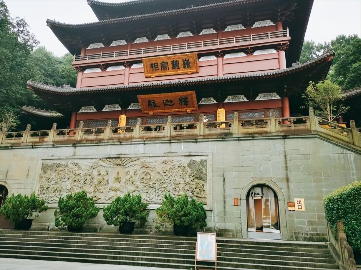 杭州灵隐寺，历史与现代的交融之美最新图片欣赏
