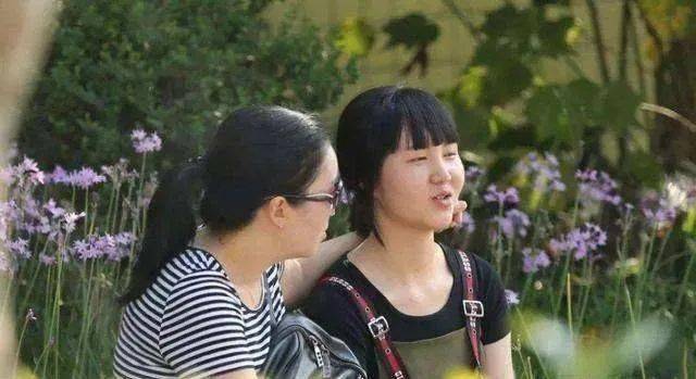 高中生爸妈最新,高中生爸妈最新，家庭教育的新挑战与新机遇