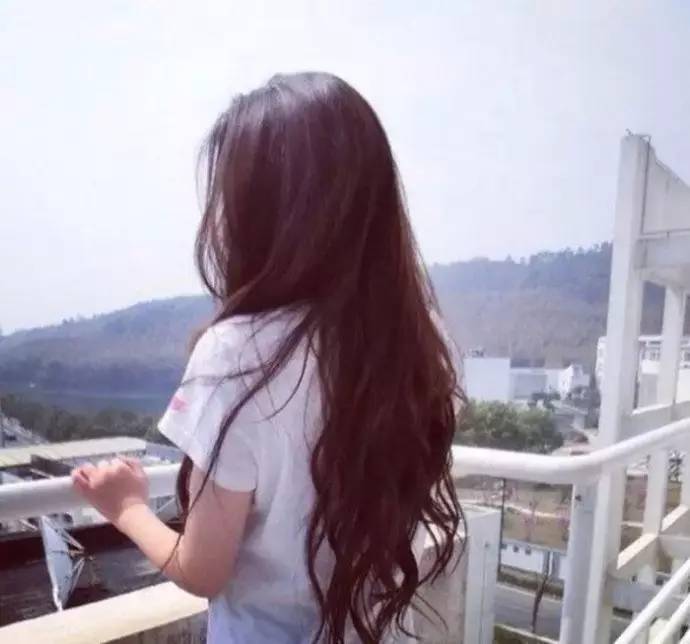 QQ伤感女生头像大全，科技与情感的交融之美