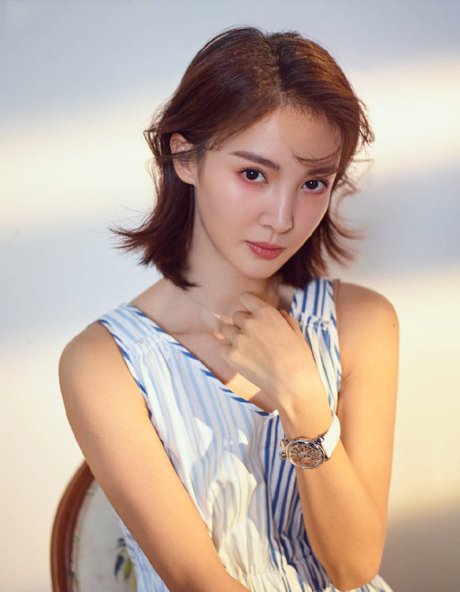 今晨演员,今晨演员，演技与热度的探讨
