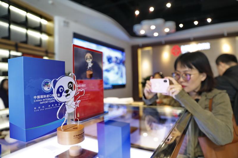 花眼广场舞新动态,花眼广场舞新动态，一场文化与社会的交融碰撞