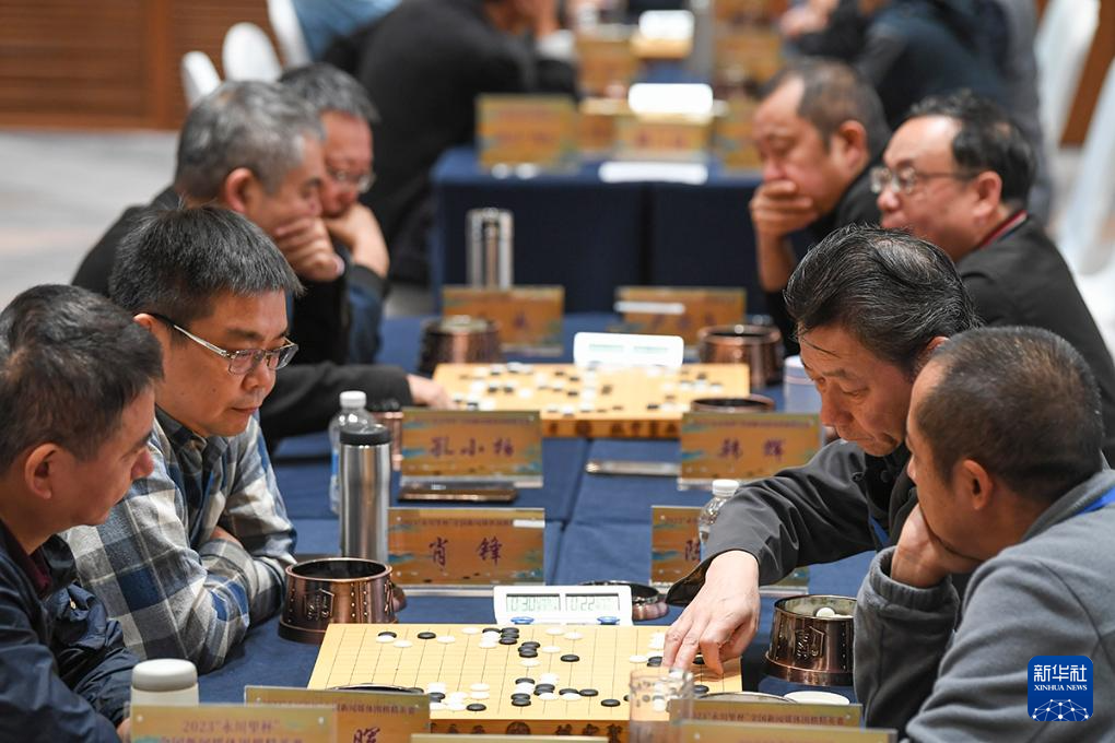 围棋比赛新闻,围棋比赛新闻——棋逢对手，激发无限潜能，自信与成就感的诞生之地