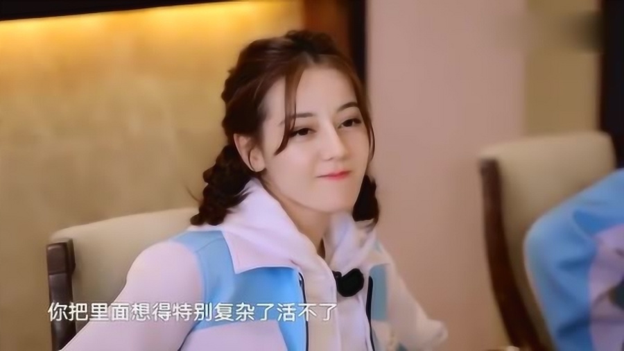 女演员李艺，璀璨演艺之路的闪耀之星