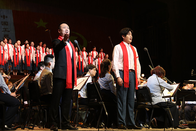 胡树民唢呐最新歌曲，邻里乐事，奏响欢乐旋律